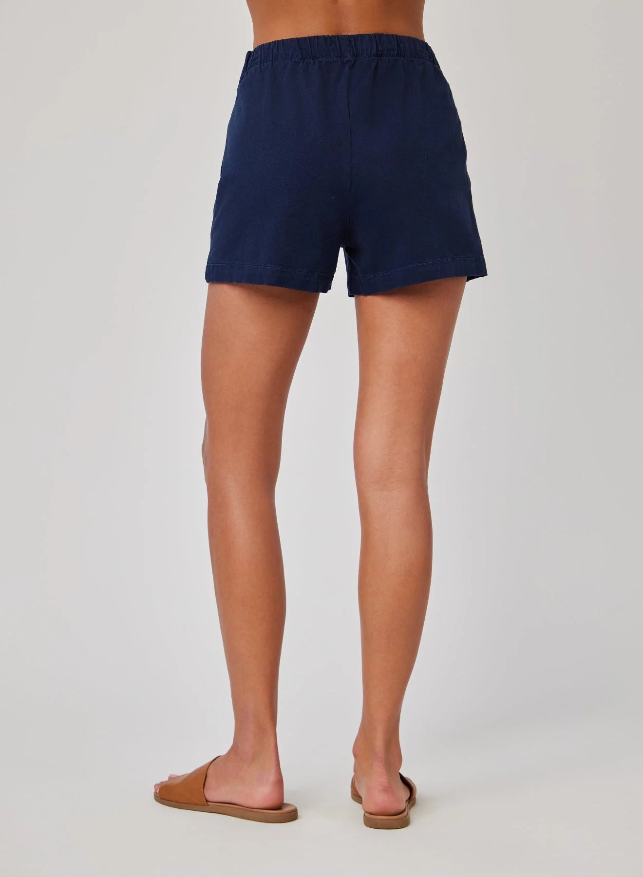 Bella Dahl Catalina Clean Front Short | Vagabond Apparel Boutique