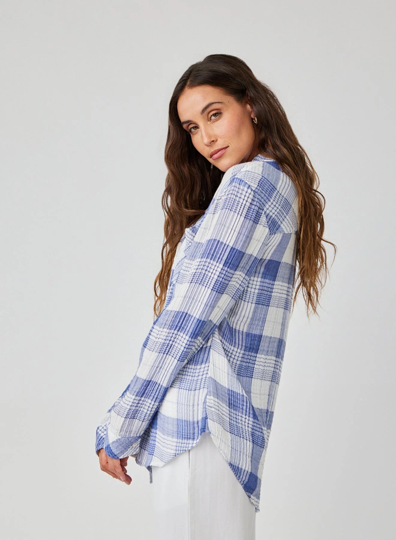 Bella Dahl Oversized Shirt With Pocket | Vagabond Apparel Boutique