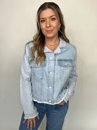 Bella Dahl Coco Fray Mix Denim Jacket | Vagabond Apparel Boutique