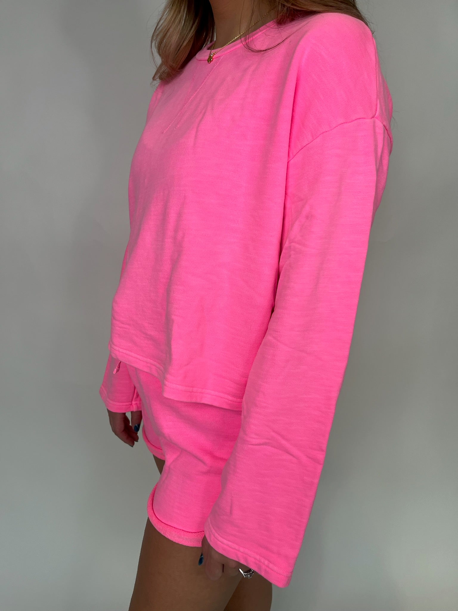 Bobi Crewneck Wide Sleeve Boxy Sweatshirt | Vagabond Apparel Boutique