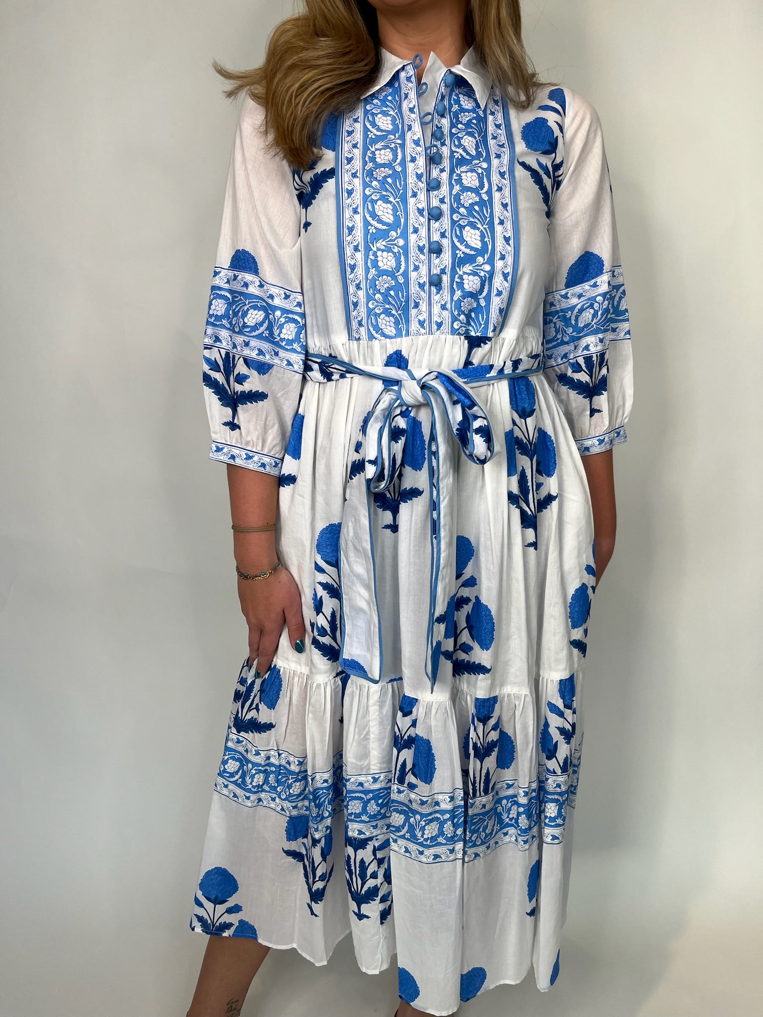 Farylina Frida Dress Blue | Vagabond Apparel Boutique