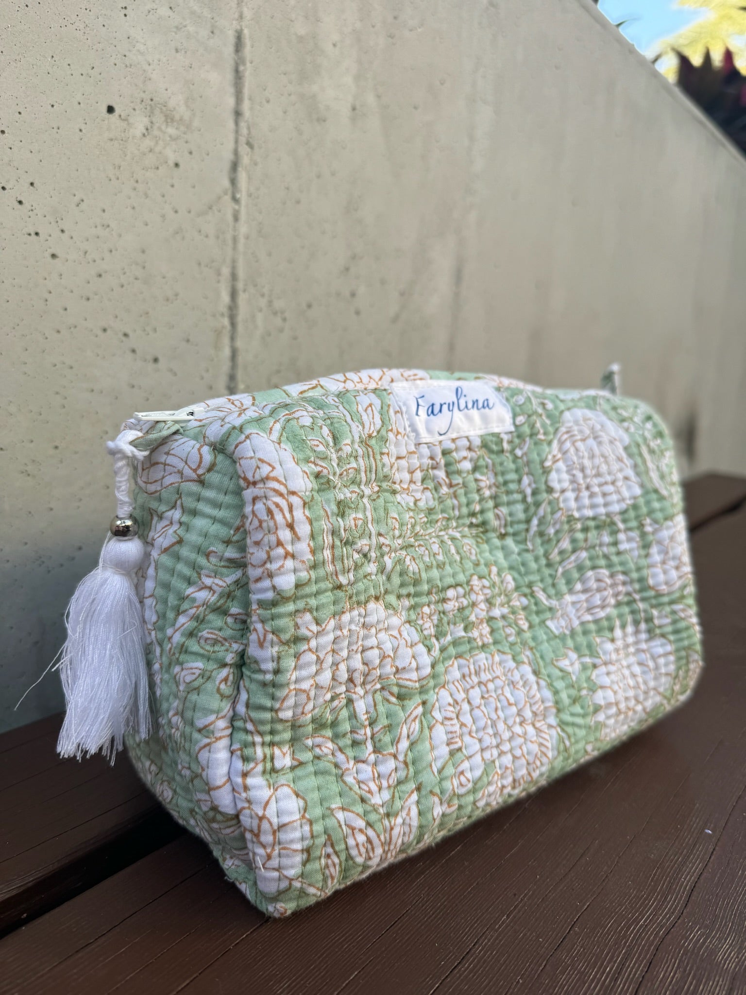 Farylina Toiletry Set Green Floral | Vagabond Apparel Boutique