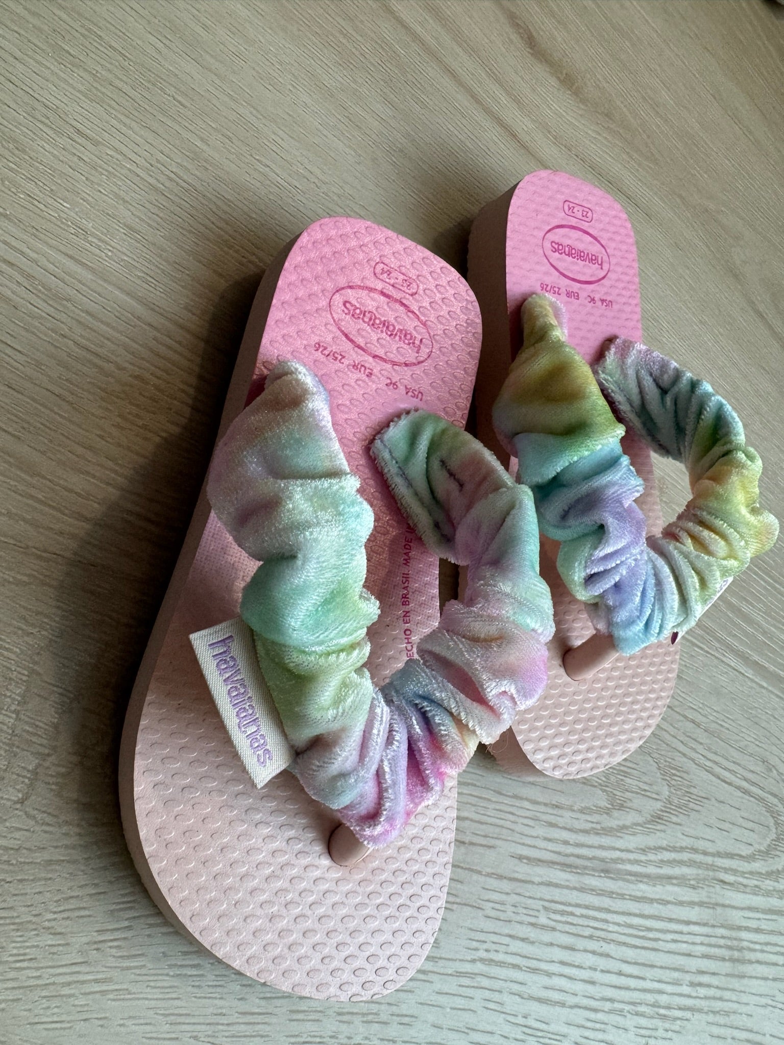 Havaianas Kid Fluffy Sandal | Vagabond Apparel Boutique