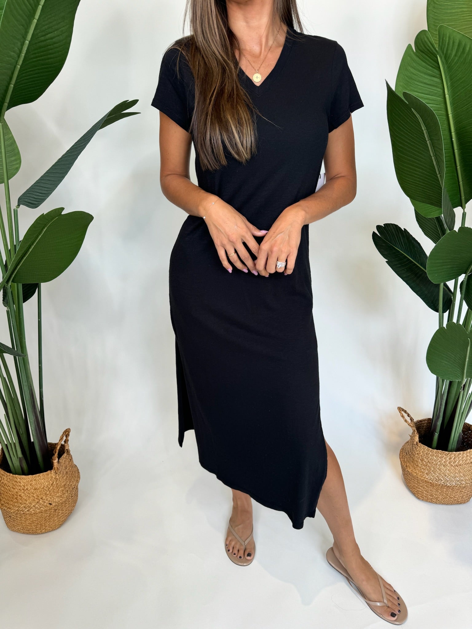 Bella Dahl Knit Vneck Maxi Dress | Vagabond Apparel Boutique