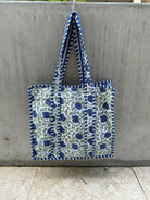 Farylina Jane Floral Tote | Vagabond Apparel Boutique