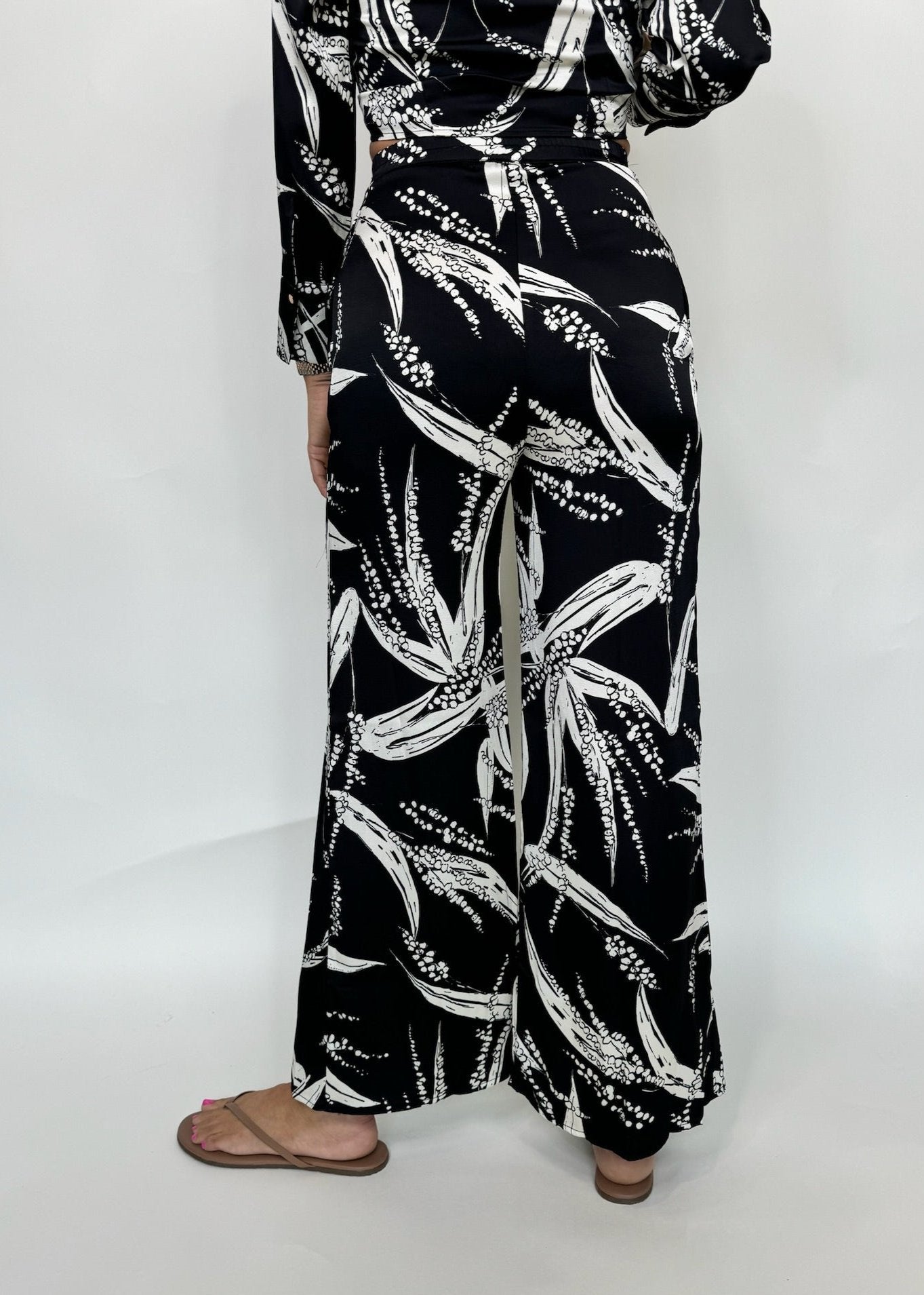 KLD Satin Printed Wide Leg Pants Black | Vagabond Apparel Boutique