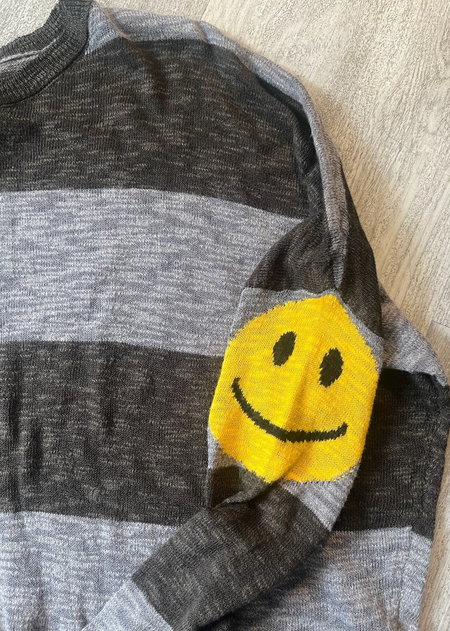 Stitch Drop Happy Face Sweater | Vagabond Apparel Boutlque