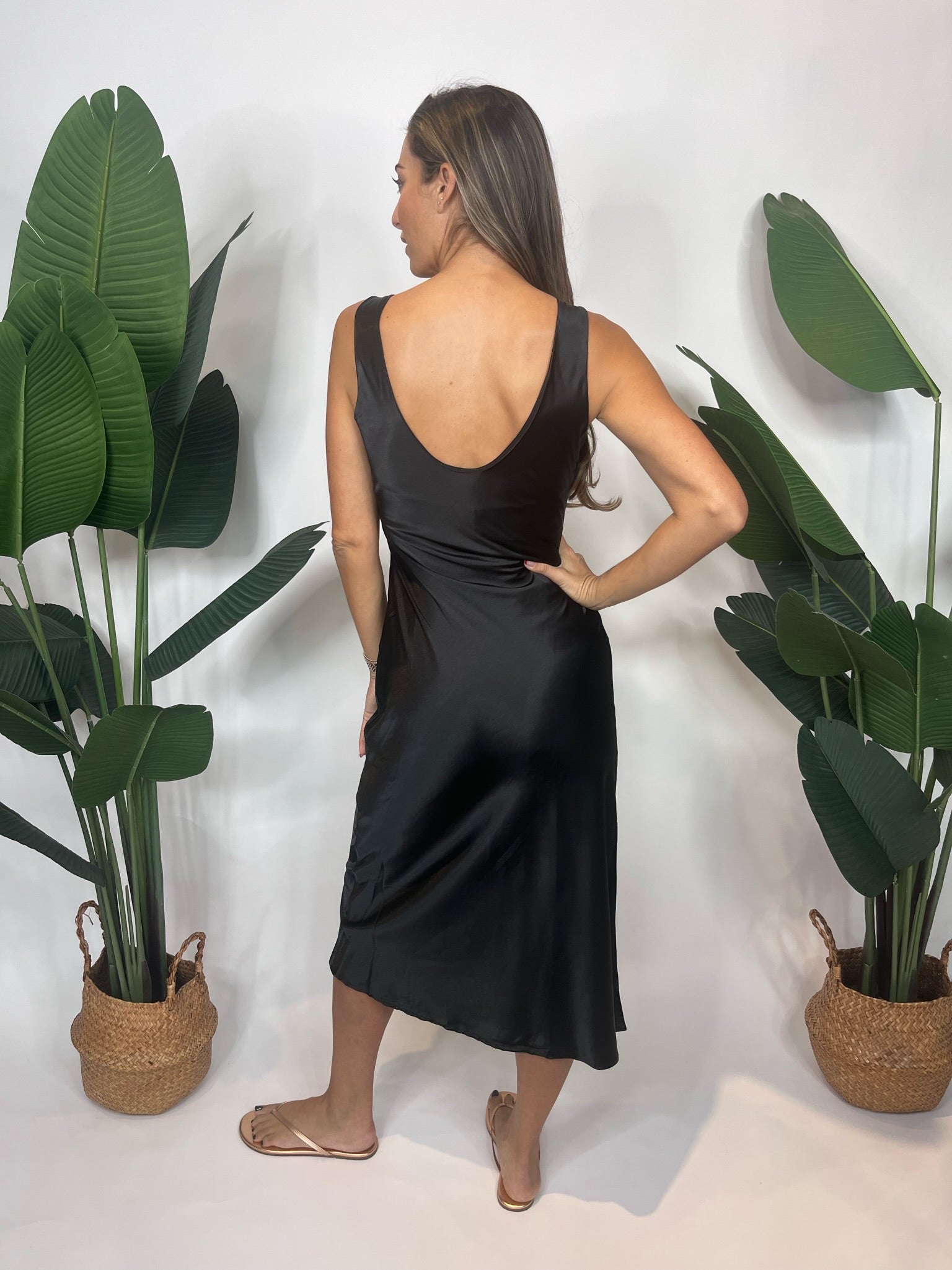 KLD Sleeveless Satin Midi Dress Black