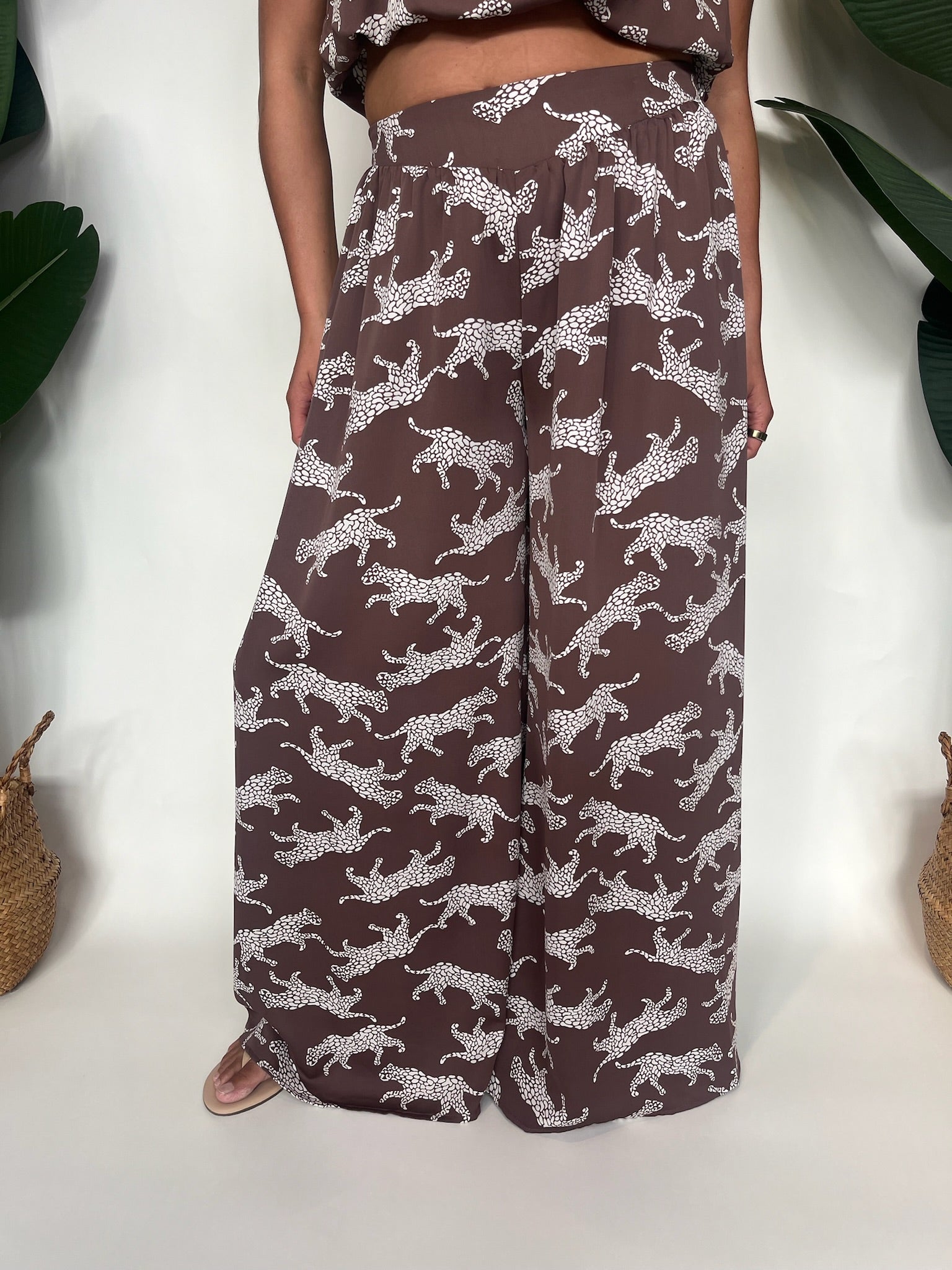 KLD Printed Wide Leg Animal Pant Mocha | Vagabond Apparel Boutique