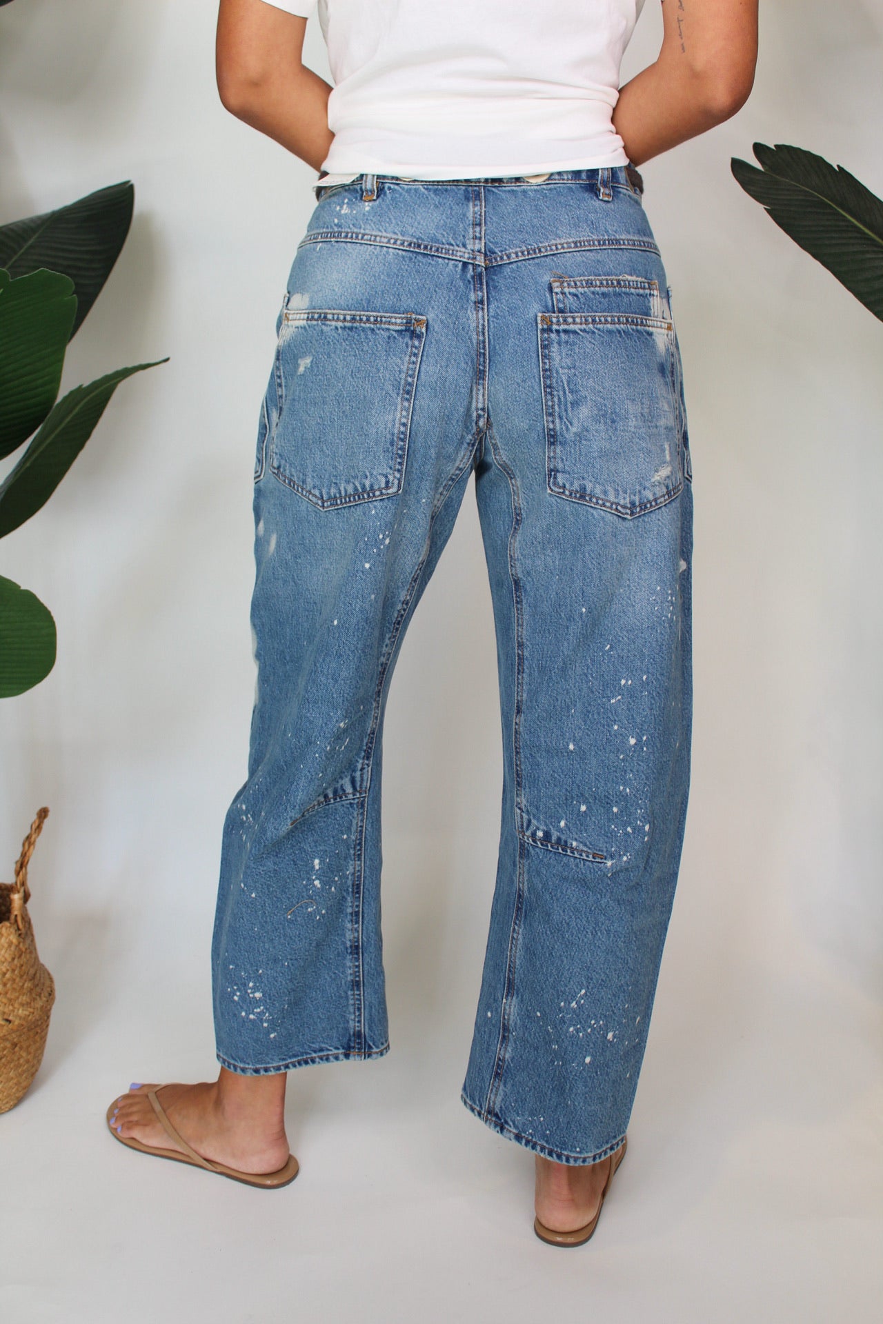 Free People Moxie Low Slung Pull On Barrel Jean | Vagabond Apparel Boutique