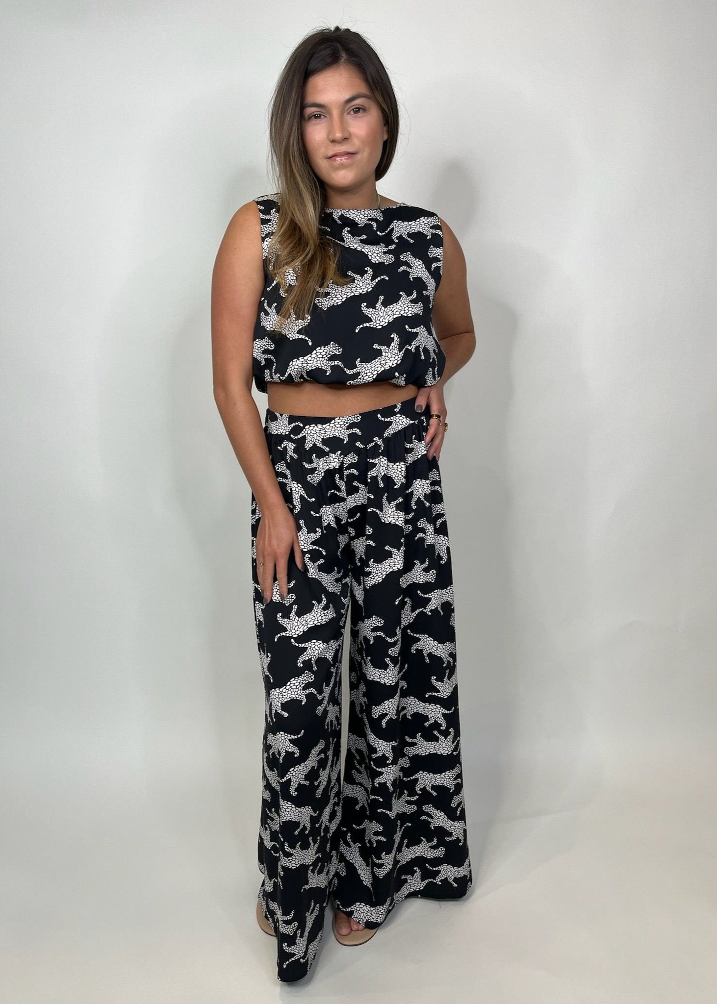 KLD Printed Wide Leg Animal Pant Black | Vagabond Apparel Boutique