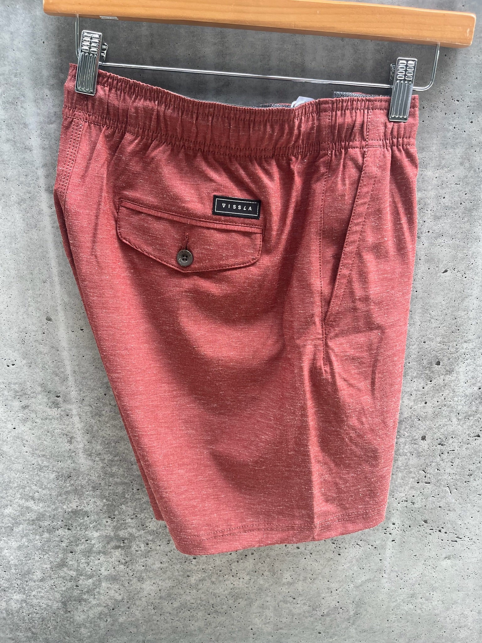 Vissla Hemp No See Ums Eco 18" Elastic Walkshort | Vagabond Apparel Boutique