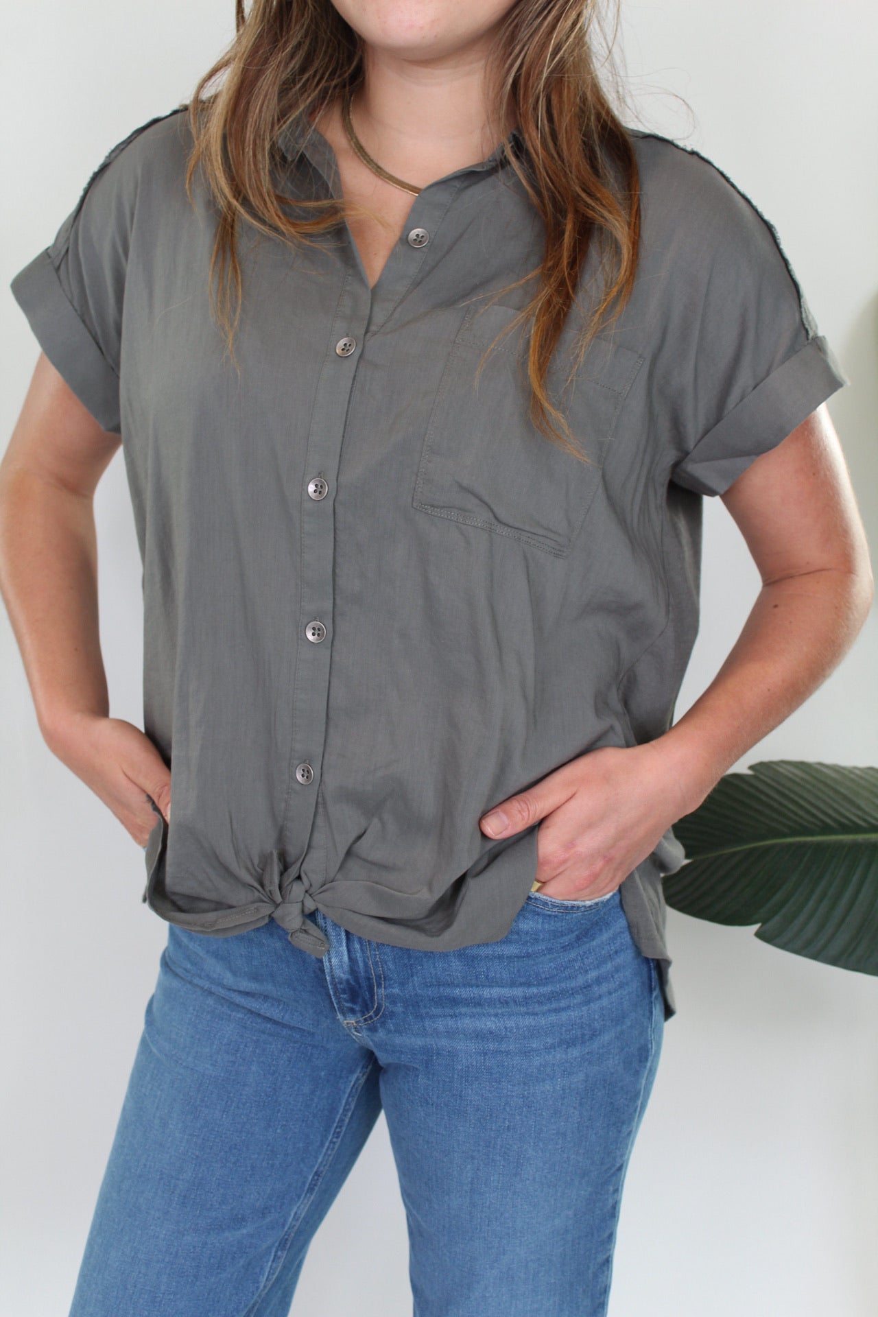 Splendid Short Sleeve Paige Shirt | Vagabond Apparel Boutique