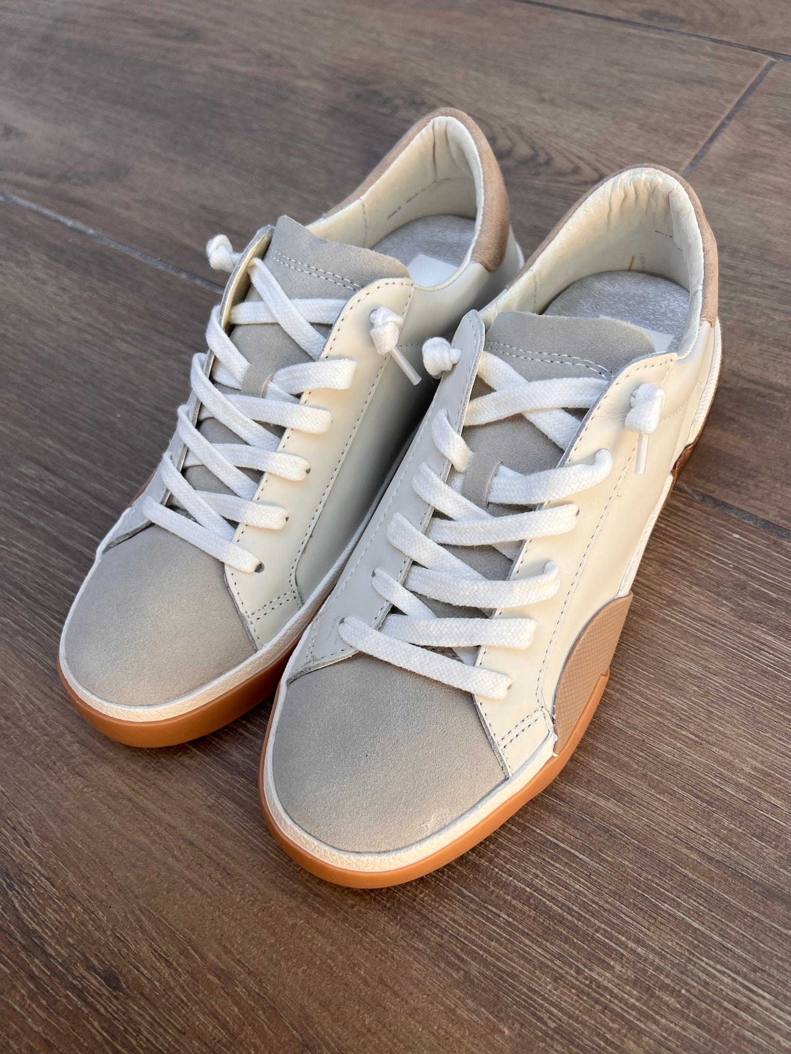 Dolce Vita Zina Sneaker White/Tan