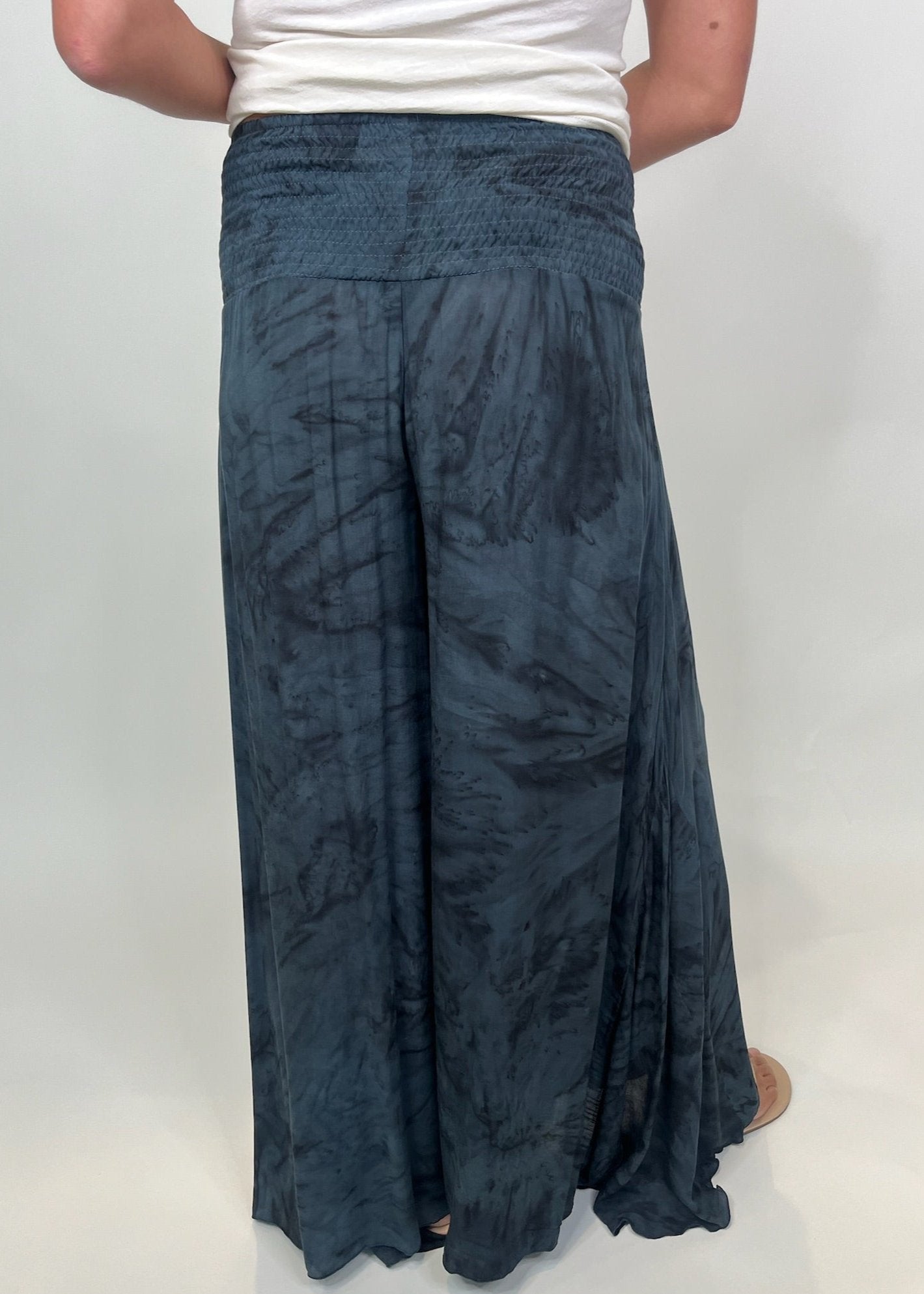 Khush Ava Pant Onyx Black | Vagabond Apparel Boutique