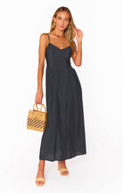 Mumu Allegra Midi Dress Black | Vagabond Apparel Boutique