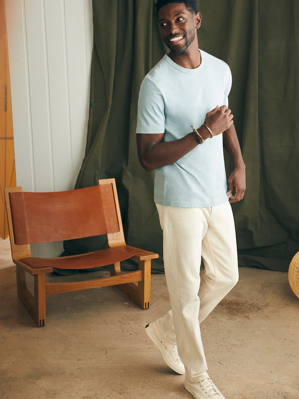 Faherty Mens Sunwashed Tee | Vagabond Apparel Boutique