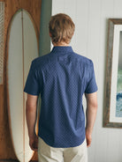 Faherty Men Short Sleeve Movement Shirt | Vagabond Apparel Boutique