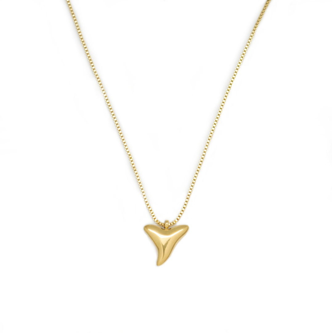 Salty Cali Shark Tooth Salty Pendant Necklace | Vagabond Apparel Boutique