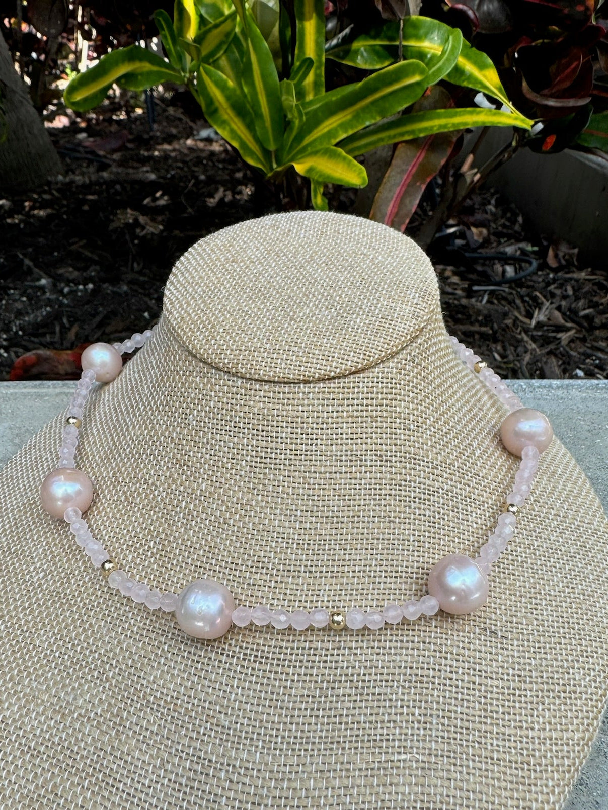 Sealustre 5 Pearl Rose Quartz Necklace | Vagabond Apparel Boutique