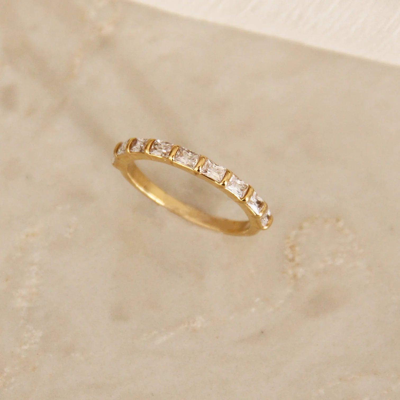 Maive Baguette Semi Eternity Band 18K Gold