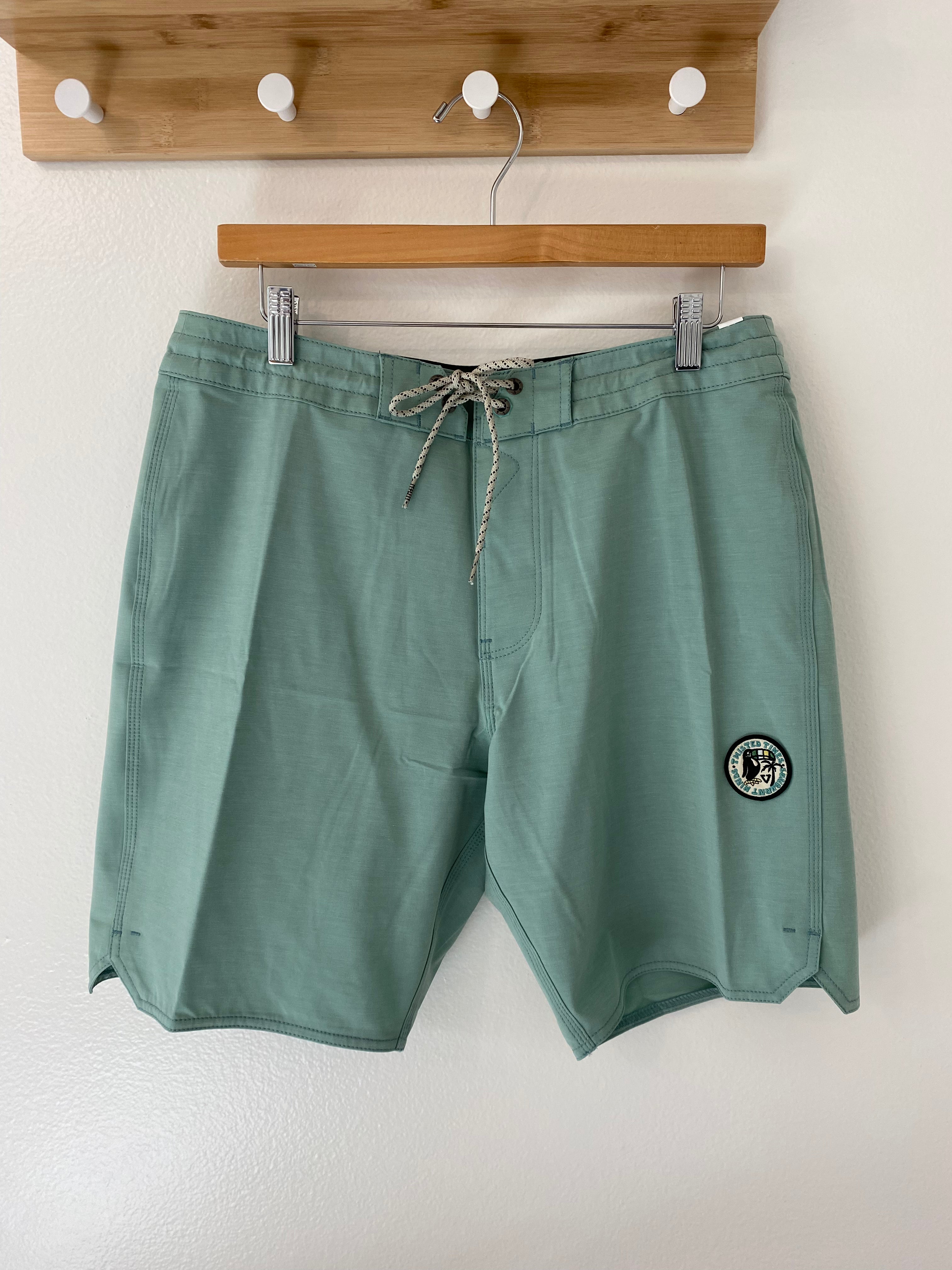 Vissla Solid Sets 18.5" Aloe